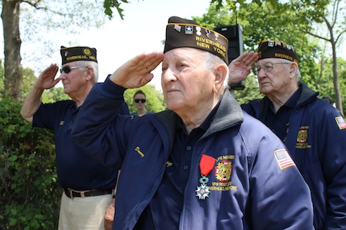 2014_06_2014_0606_defrancisco_daniel D-Day veteran Daniel DeFrancisco at Riverhead Memorial Day ceremonies May 26. (Photo: Denise Civiletti)