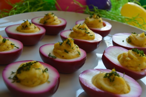 Who says coloring is just for shells? Meet the pickled deviled egg