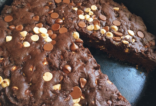 2016_0430_kitchen_chocolate_skillet_cookie