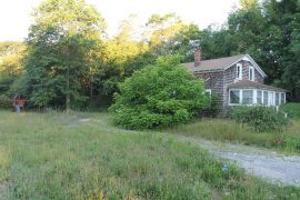 The vacant single-family home on Harrison Avenue, slated for expansion and conversion into a mosque. Photo: Denise Civiletti