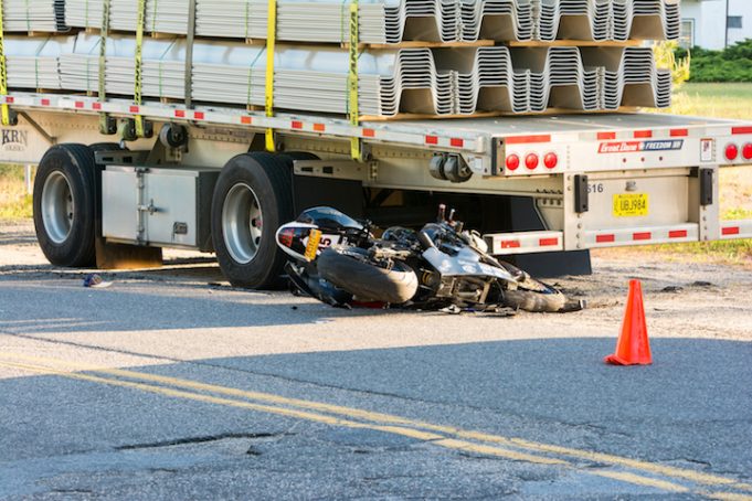 2017_0516_MVA_motorcycle_Lambui