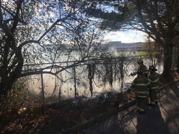2017_1120_brush_fire-4