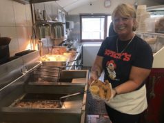 Spicy’s opens and hungry fans line up for classic BBQ specialties