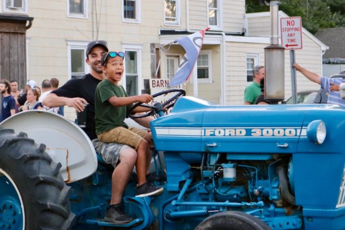 2018_0718_Jamesport_FD_parade_carnival_featured - 1