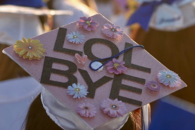 2019_0626_graduation - cover