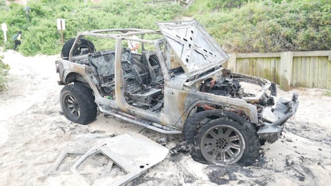 2020_0629_Jeep_burnt_2