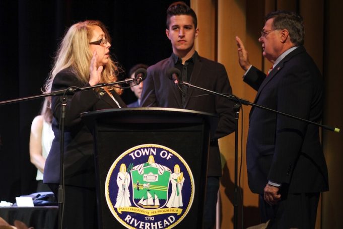 2020_0101_Riverhead_inauguration - 2