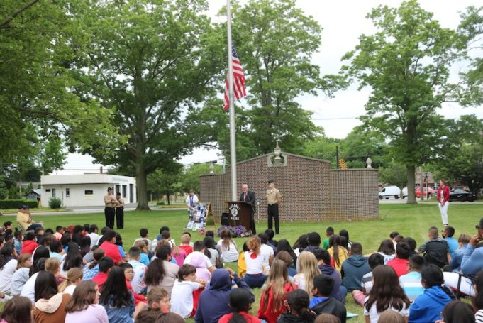 2022_0614_Flag Day ceremony - 7