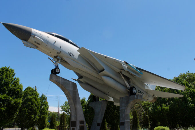 grumman memorial park