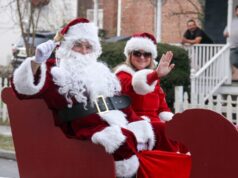Riverhead ‘holiday extravaganza’ set for Saturday, Dec. 6 with Santa parade, tree lighting and holiday bonfire downtown