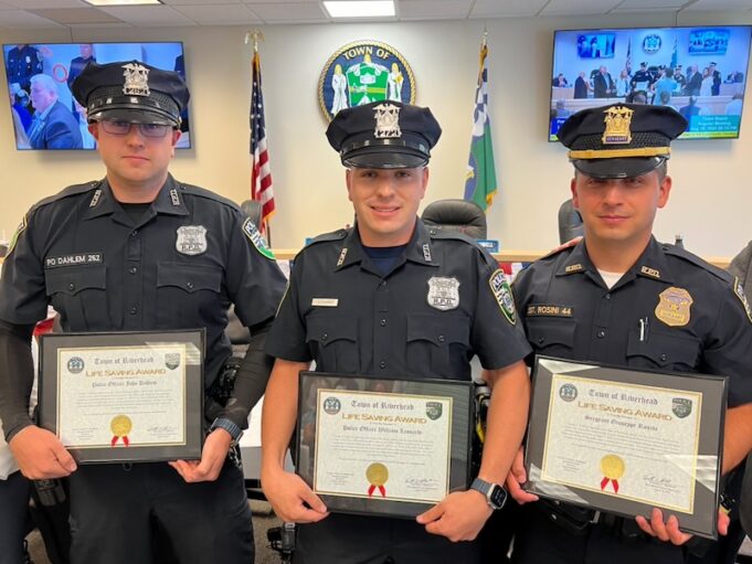 2024_0820_police officer awards - 1