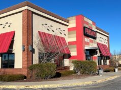 TGI Fridays in Riverhead, one of the last on LI, closes its doors