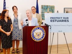 gillibrand-estuaries-press-conference