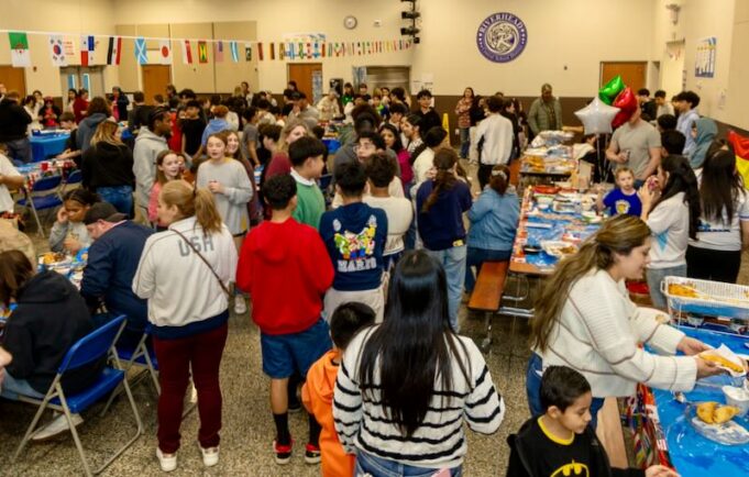 2926_0326_World Language Culture Night - 1