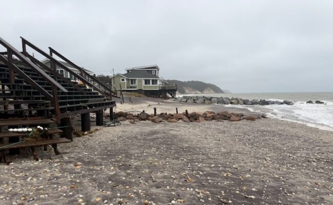 Baitng-Hollow-LI-Sound-erosion-noreaster