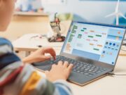 Riverhead schools adopt AI policy, accept clean audit at Oct. 14 meeting